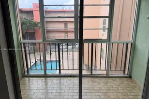 6055 W 19th Ave, Hialeah, FL 33012 - Photo 13