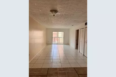 6055 W 19th Ave #304, Hialeah, FL 33012 - Photo 23
