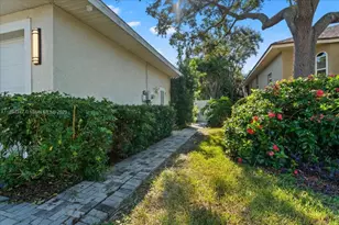 2706 Skimmer Point Dr S Gulfport, Saint Petersburg, FL 33707 - Photo 55
