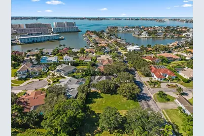 2706 Skimmer Point Dr S Gulfport, Saint Petersburg, FL 33707 - Photo 7