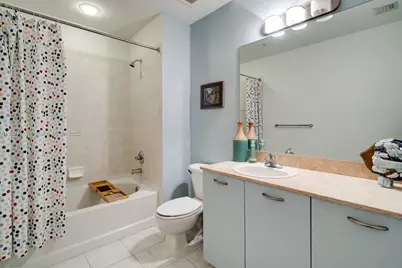 2275 Biscayne Blvd #905, Miami, FL 33137 - Photo 9