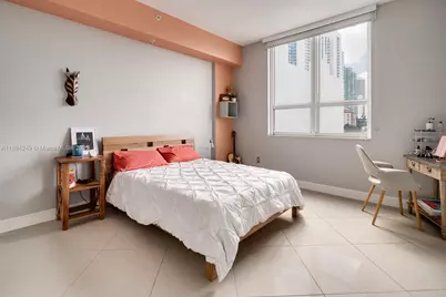 2275 Biscayne Blvd #905, Miami, FL 33137 - Photo 7