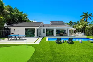 207 Holiday Dr, Hallandale Beach, FL 33009 - Photo 9