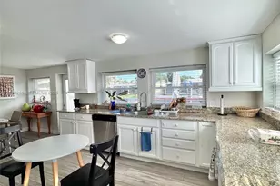 129 SW Hideaway Pl, Stuart, FL 34994 - Photo 7