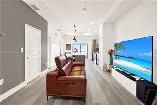 7819 NW 104th Ave, Doral, FL 33178 - Photo 9