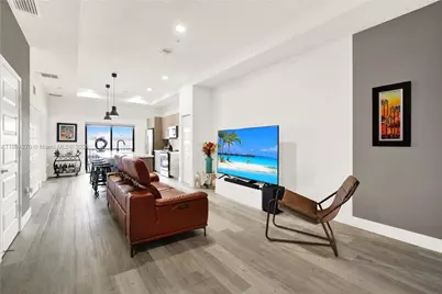 7819 NW 104th Ave #37, Doral, FL 33178 - Photo 3