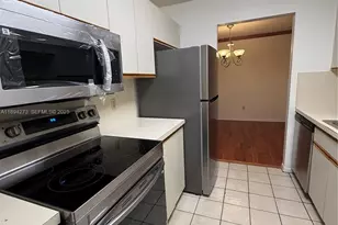 7925 SW 86th St, Miami, FL 33143 - Photo 7