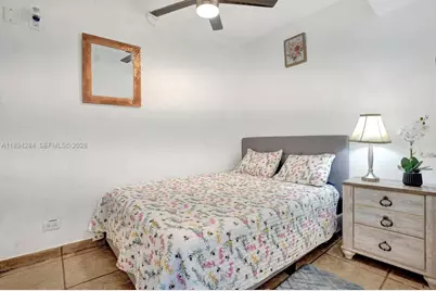 5601 Collins Ave #504, Miami Beach, FL 33140 - Photo 29