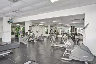 5601 Collins Ave #504, Miami Beach, FL 33140 - Photo 37