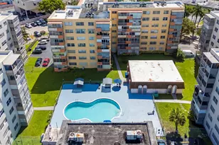 16400 NE 17th Ave, North Miami Beach, FL 33162 - Photo 3