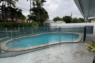 8275 SW 47th Terrace, Miami, FL 33155 - Photo 15