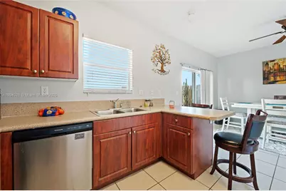 22424 SW 89th Path, Cutler Bay, FL 33190 - Photo 9