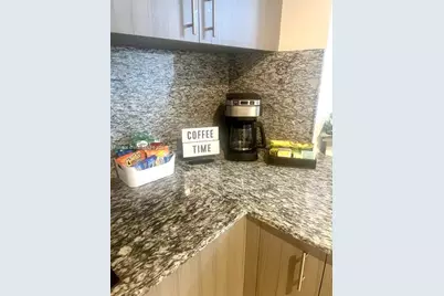 5350 NW Nw 84th Ave #403, Doral, FL 33166 - Photo 9