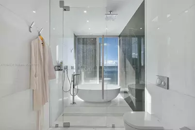 300 Biscayne Blvd Way #501, Miami, FL 33131 - Photo 27