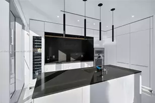 300 Biscayne Blvd Way, Miami, FL 33131 - Photo 13