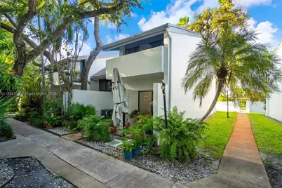 19440 NE 26th Ave #54B, Miami, FL 33180 - Photo 3