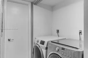 19440 NE 26th Ave, Miami, FL 33180 - Photo 11