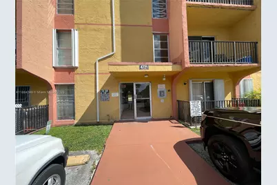 4721 NW 7th St #101-12, Miami, FL 33126 - Photo 35