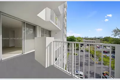 1300 NE Miami Gardens Dr #501E, Miami, FL 33179 - Photo 17