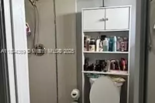 3380 NW 34th St, Lauderdale Lakes, FL 33309 - Photo 9