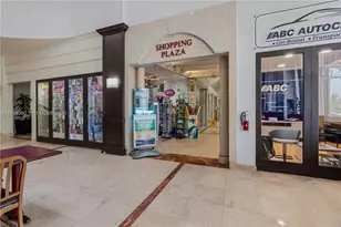 19201 Collins Ave, Sunny Isles Beach, FL 33160 - Photo 21