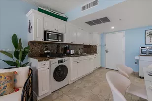 19201 Collins Ave, Sunny Isles Beach, FL 33160 - Photo 31