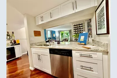 2400 SW 3rd Ave #204, Miami, FL 33129 - Photo 17