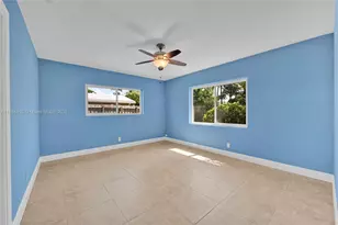 2750 SE 3rd St, Pompano Beach, FL 33062 - Photo 13