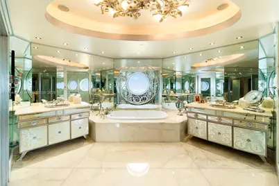 7000 Island Blvd #PH-02, Aventura, FL 33160 - Photo 23