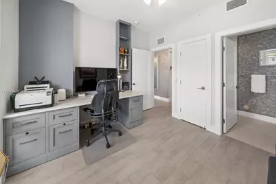 33 N Shore Dr #33, Miami Beach, FL 33141 - Photo 9