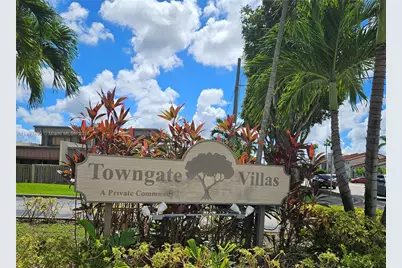 10466 SW 75th Ln #10466, Miami, FL 33173 - Photo 1