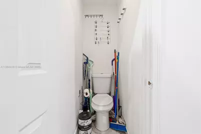 [Address not provided], Miami, FL 33172 - Photo 13