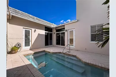 17330 Bermuda Village Dr, Boca Raton, FL 33487 - Photo 5