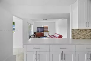 510 N 56th Ave, Hollywood, FL 33021 - Photo 5