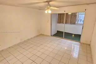 1555 W 44th Pl, Hialeah, FL 33012 - Photo 11