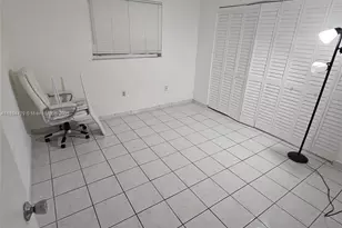 1555 W 44th Pl, Hialeah, FL 33012 - Photo 13