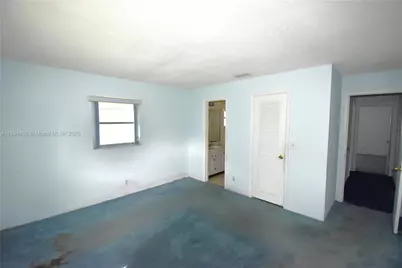1301 Campanelli Dr, Plantation, FL 33322 - Photo 11