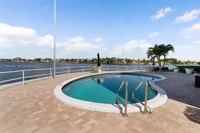1201 S Riverside Dr #301, Pompano Beach, FL 33062 - Photo 19