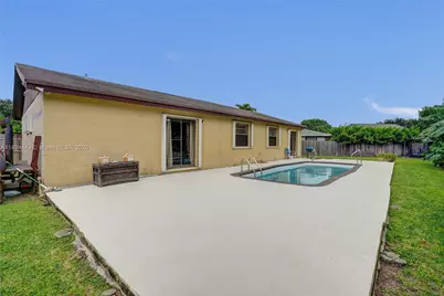 29861 SW 165th Ave, Homestead, FL 33033 - Photo 9