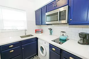 10072 E Bay Harbor Dr, Bay Harbor Islands, FL 33154 - Photo 3