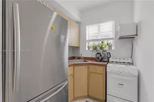 1027 S Euclid Ave, Miami Beach, FL 33139 - Photo 15