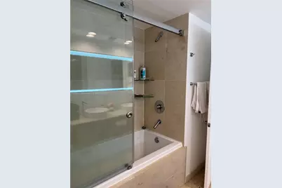 485 Brickell Ave #4109, Miami, FL 33131 - Photo 11
