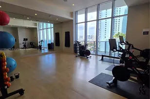 488 NE 18th St, Miami, FL 33132 - Photo 35