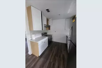 1402 NW 13th Ct, Fort Lauderdale, FL 33311 - Photo 3