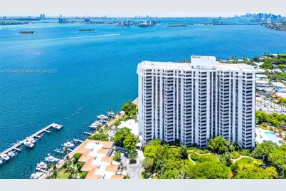 4000 Towerside Ter #1107, Miami, FL 33138 - Photo 15