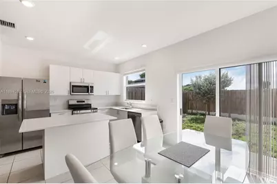 29254 SW 163rd Ct, Homestead, FL 33033 - Photo 9