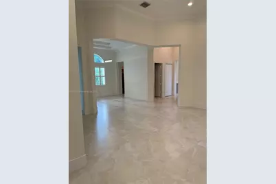 2273 Phoenix Ave, Davie, FL 33324 - Photo 9