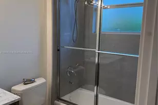 2273 Phoenix Ave, Davie, FL 33324 - Photo 15