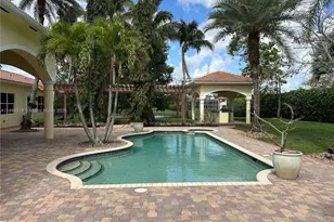 2273 Phoenix Ave, Davie, FL 33324 - Photo 3