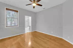 2553 Bay Pointe Dr, Weston, FL 33327 - Photo 25